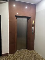 Lucky City Hotel