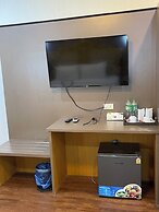 Lucky City Hotel