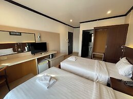 Lucky City Hotel