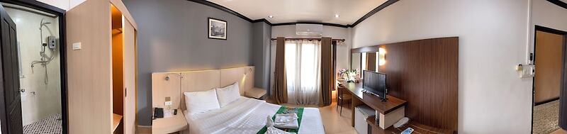 Lucky City Hotel