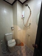 Lucky City Hotel