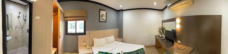 Lucky City Hotel