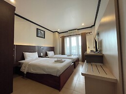 Lucky City Hotel