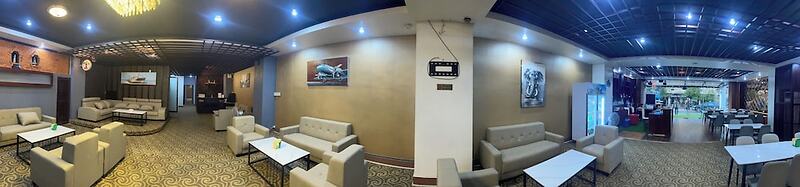 Lucky City Hotel