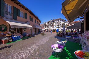 Blue Mermaid of Stresa