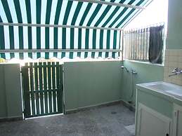 Bright Apartment Near Baia Verde Beaches