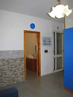 Bright Apartment Near Baia Verde Beaches