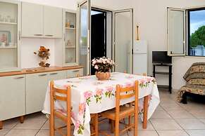 Charming Apartment Near the Beach in Gallipoli