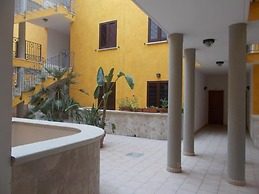 Cozy Retreat Near Baia Verde Beaches