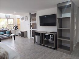 Room 1 of 8 Cozy Suites The Hilltop Guesthouse