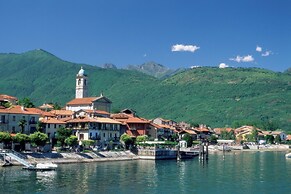 Casa del Nildo Mountain And Lake