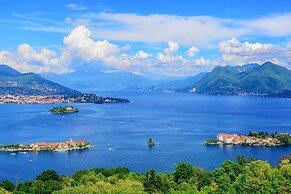 Casa del Nildo Mountain And Lake