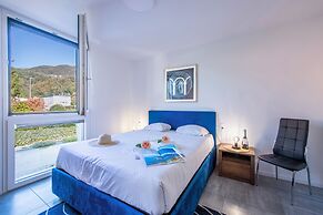Melano Lab Park Luxury