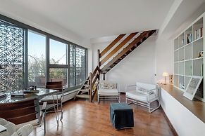 Infinity Lake View Terraced Casa