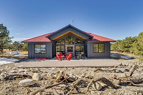 5 Mi to Great Sand Dunes NP: Mountain Retreat!