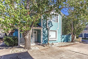 < 1 Mi to Ocean: North Myrtle Beach Home w/ Grill!