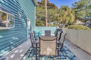 < 1 Mi to Ocean: North Myrtle Beach Home w/ Grill!