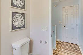 < 1 Mi to Ocean: North Myrtle Beach Home w/ Grill!