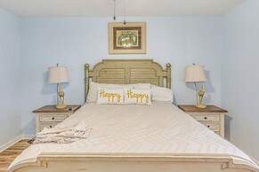 < 1 Mi to Ocean: North Myrtle Beach Home w/ Grill!