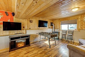 4 Mi to Fossil Beds: Private Log Cabin on 3 Acres