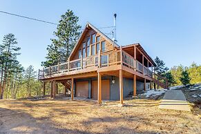 4 Mi to Fossil Beds: Private Log Cabin on 3 Acres