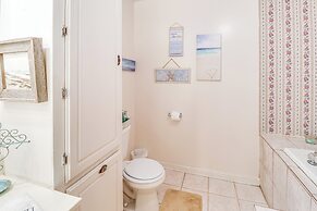 8 Mi to Jackson State University: Peaceful Getaway