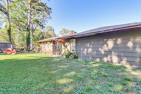 8 Mi to Jackson State University: Peaceful Getaway