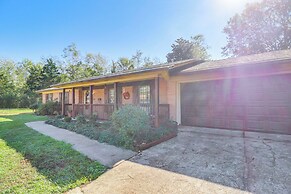 8 Mi to Jackson State University: Peaceful Getaway