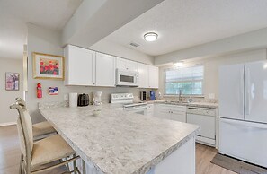 Pet-friendly Yard: Summerfield Home Near Golf