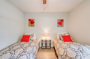 Pet-friendly Yard: Summerfield Home Near Golf