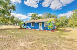 Pet-friendly Yard: Summerfield Home Near Golf