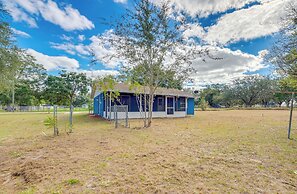 Pet-friendly Yard: Summerfield Home Near Golf