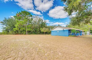 Pet-friendly Yard: Summerfield Home Near Golf