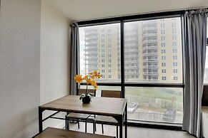 Oceanfront Daytona Beach Studio w/ Pool Access