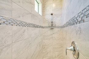 5 Mi to Beach: Cape Coral Escape w/ Patio & Grill!