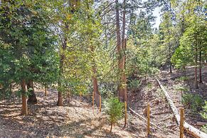 Forest-view Retreat: Grill & Fireplace in Sonora