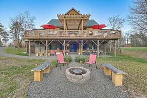 Fire Pits, Deck & Views: Catskills Home!