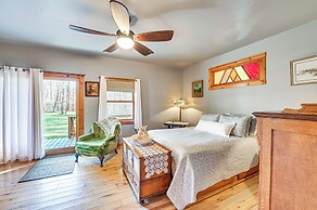 Fire Pits, Deck & Views: Catskills Home!