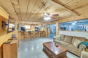 Fire Pits, Deck & Views: Catskills Home!