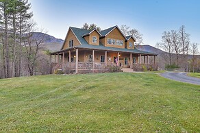 Fire Pits, Deck & Views: Catskills Home!