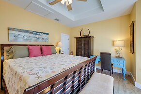 Port Aransas Home: Private Pool < 1 Mi to Beach!