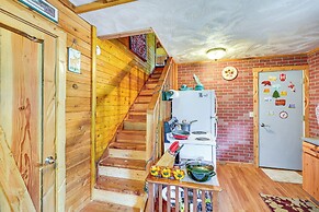 Cabin on Little Salmon River ~ 10 Mi to Riggins!