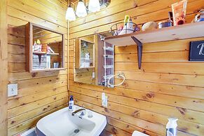 Cabin on Little Salmon River ~ 10 Mi to Riggins!