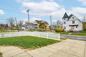 4 Mi to Dtwn: Family Home in Buffalo