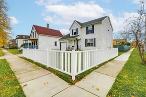 4 Mi to Dtwn: Family Home in Buffalo