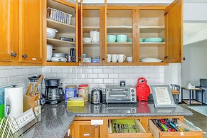 4 Mi to Dtwn: Family Home in Buffalo