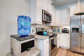 2 Mi to Lake Conroe Access: Home w/ Pool Table!