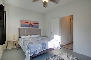 2 Mi to Lake Conroe Access: Home w/ Pool Table!