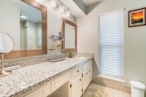 Outdoor Entertainment Space: Austin Family Home