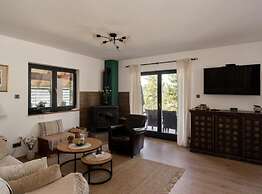 Holiday Home Aria